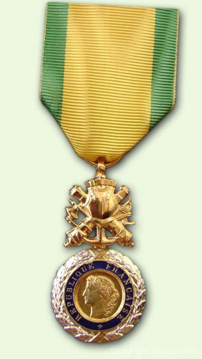 004-Medaille-Militaire